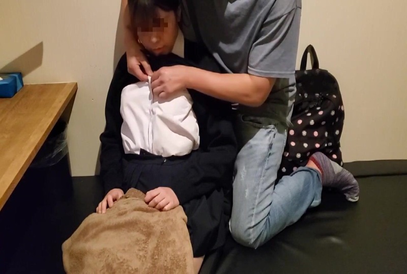 FC21834470 初体验【个人射击】学校篮球社。大学说明会结束后，插入一个美少女！！ 素人